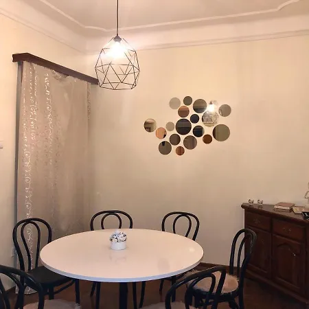 1br Flat In Heart Of With Panoramic View *